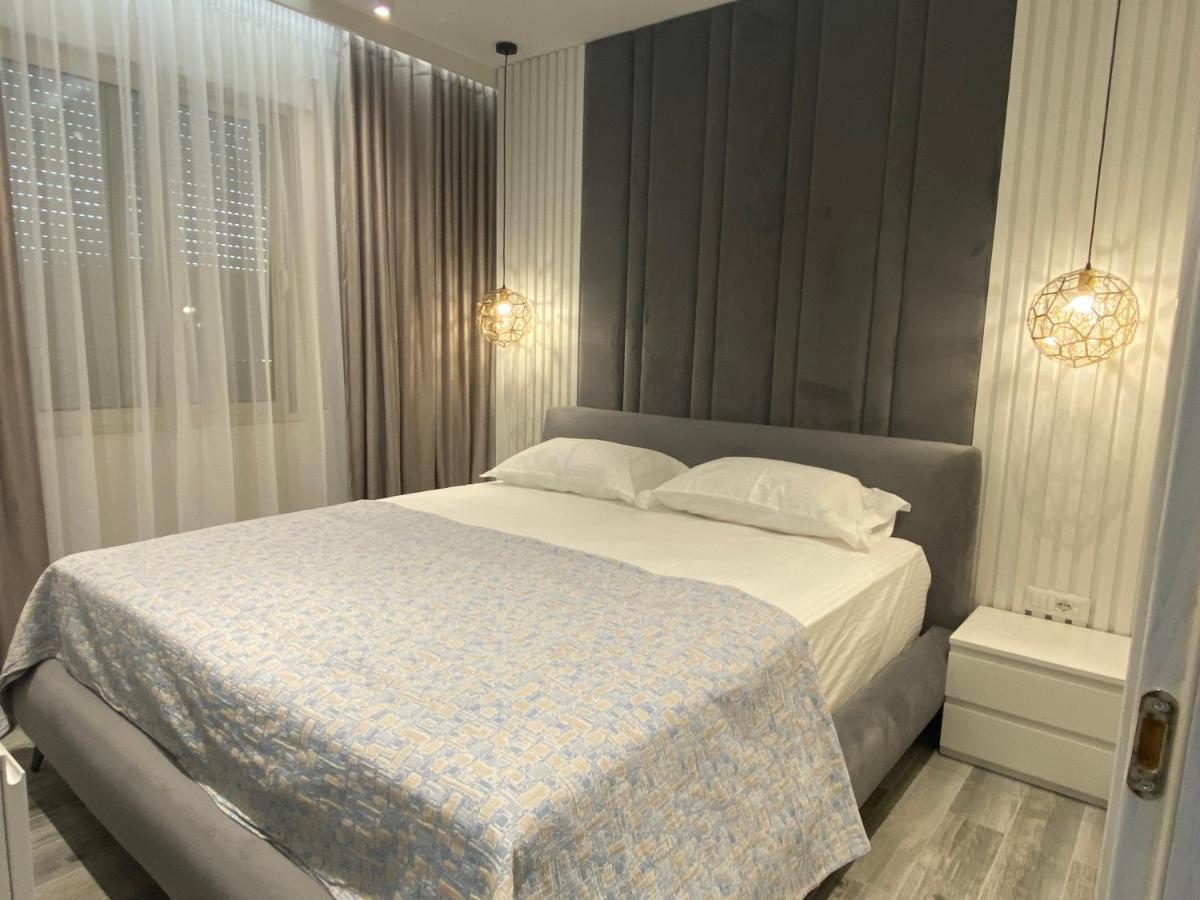 Apartmán Luxury Seaview Vlora Flat Free Parking Exteriér fotografie